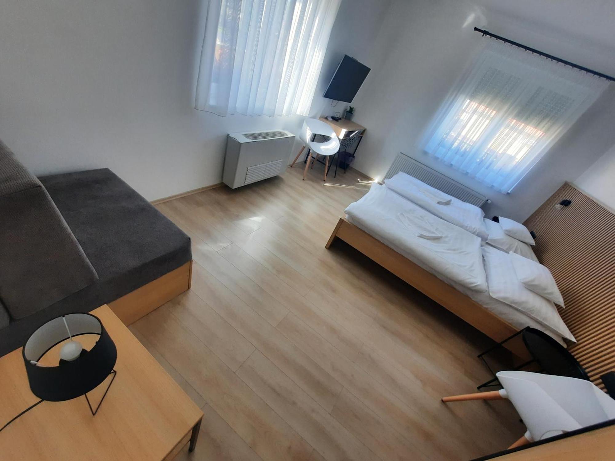 Sovirag Termal Panzio Hotel Hajdúnánás Exterior foto
