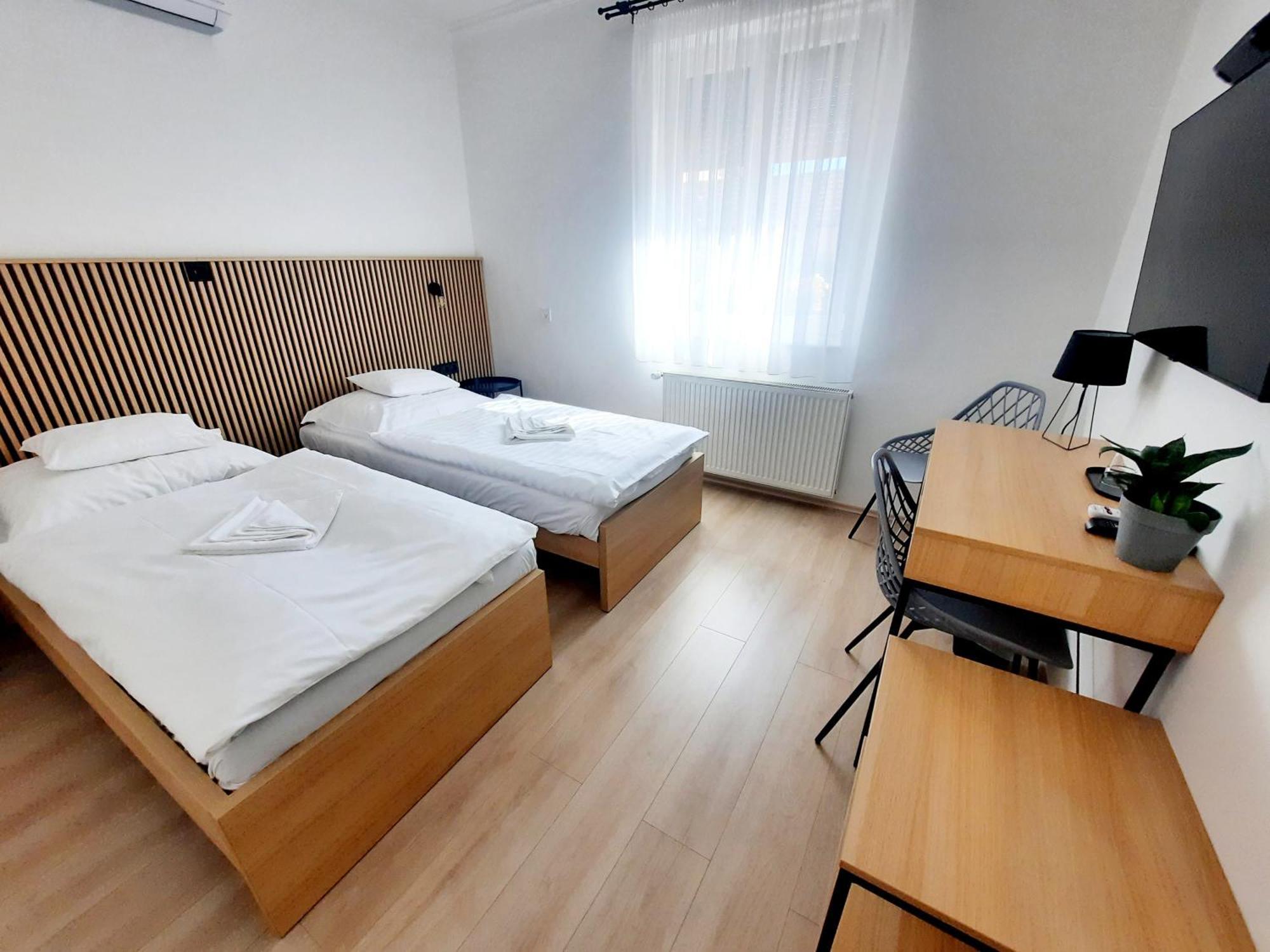 Sovirag Termal Panzio Hotel Hajdúnánás Exterior foto