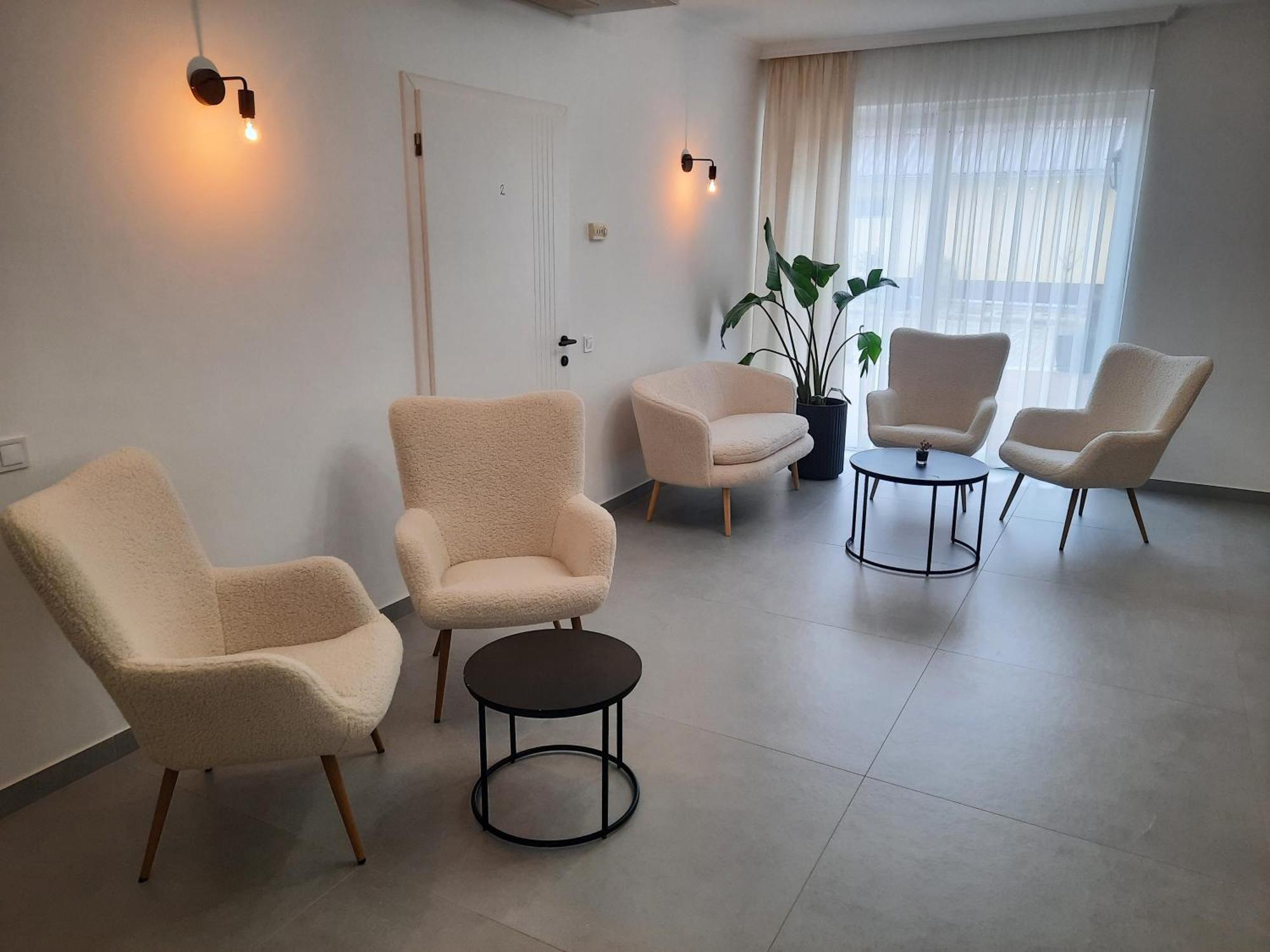 Sovirag Termal Panzio Hotel Hajdúnánás Exterior foto