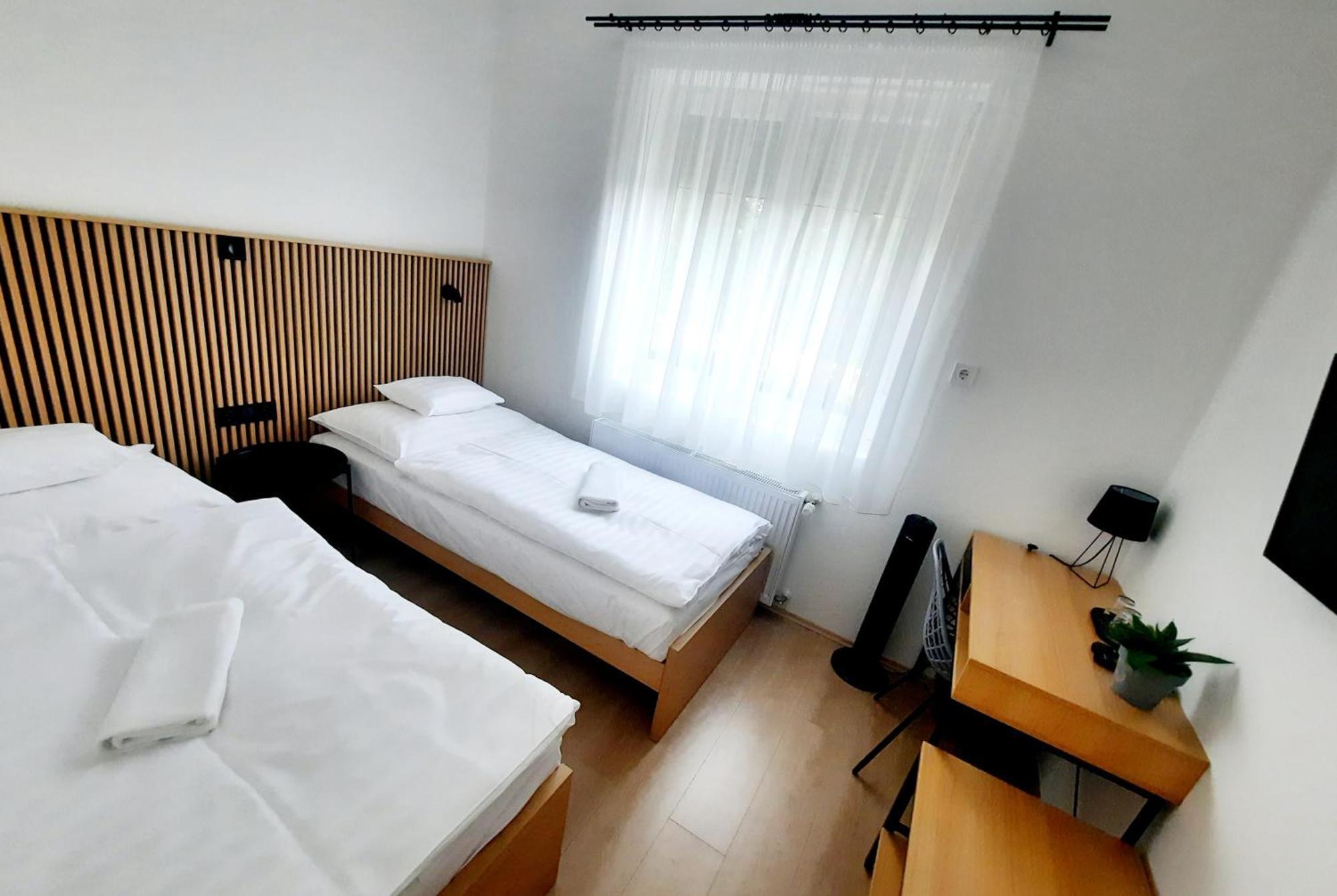 Sovirag Termal Panzio Hotel Hajdúnánás Exterior foto
